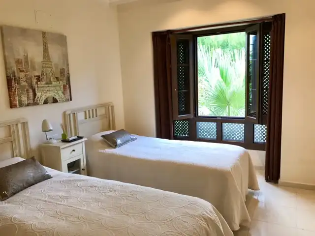 Habitación de Apartamento de alquiler en Altea con Aire acondicionado, Calefacción y Terraza