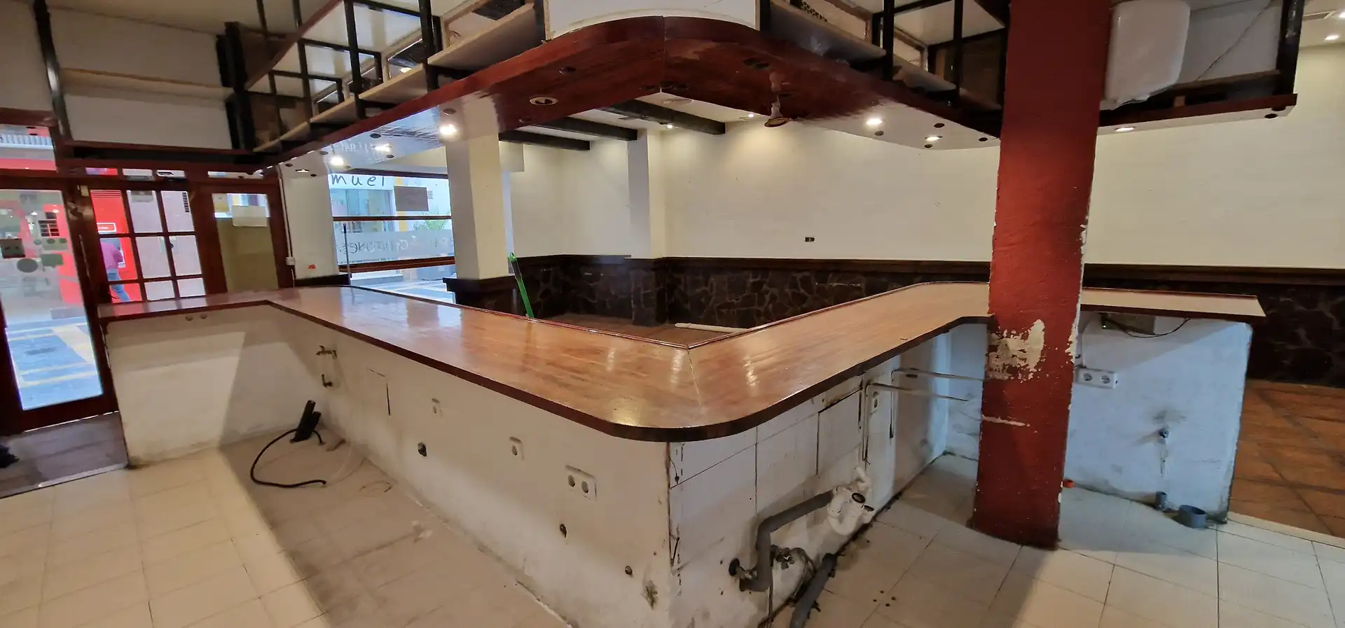 Commercial properties for sale in Lorca  with Air Conditioner