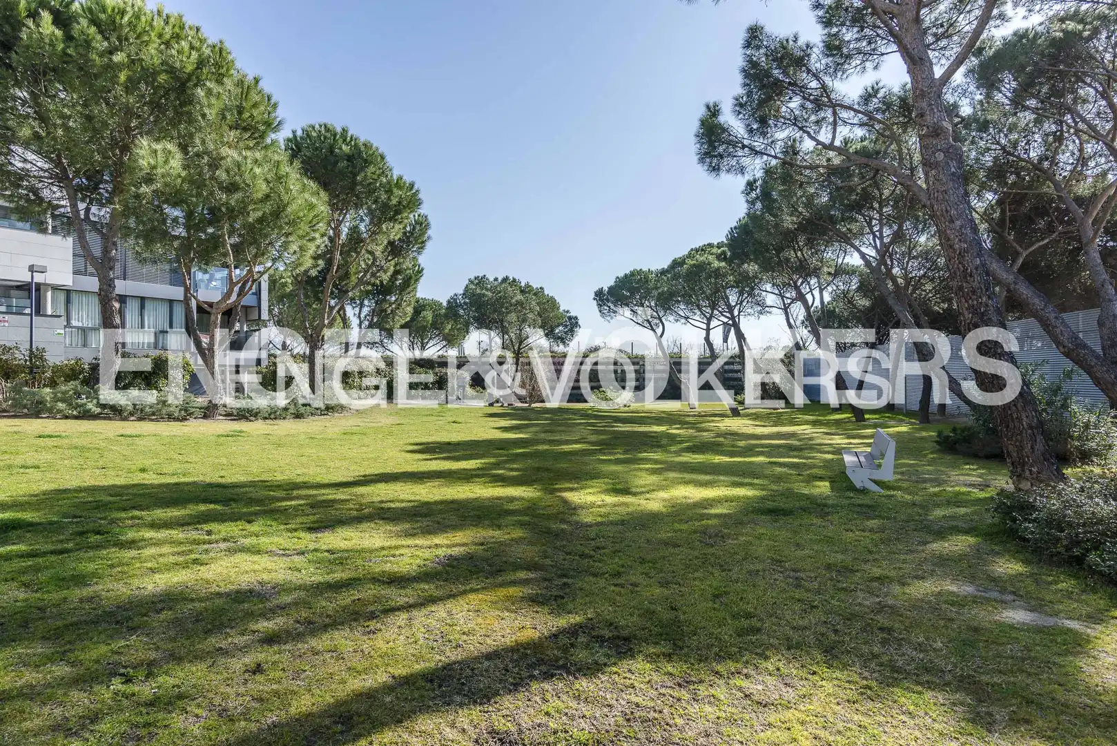Flat for rent in Majadahonda  with Air Conditioner, Heating and Private garden