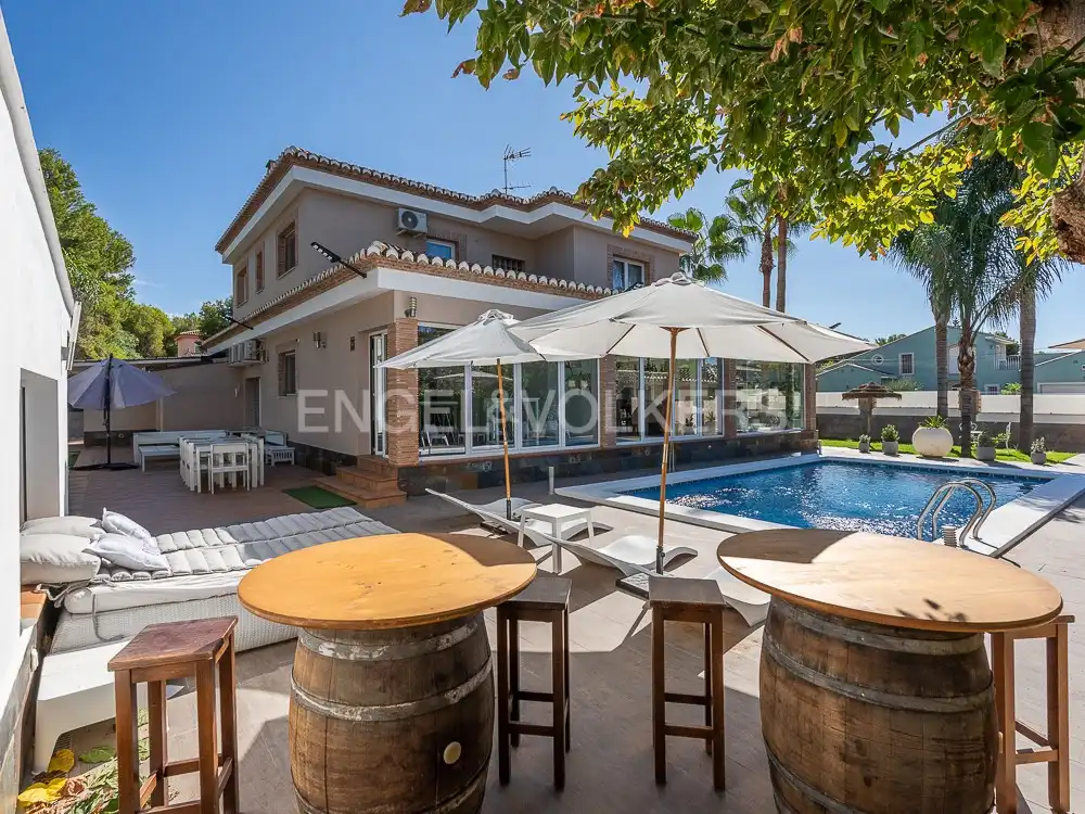 Terrace of Houses for rent in Bétera  with Air Conditioner, Heating and Private garden