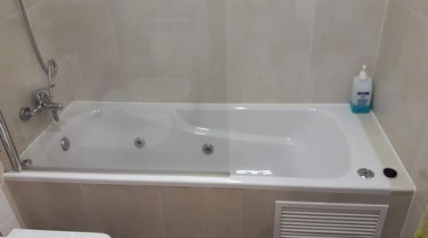 Foto 4 de Piso de alquiler en Avenida Avenida San Juan de la Peña, 180, Avda. Cataluña,  Zaragoza Capital