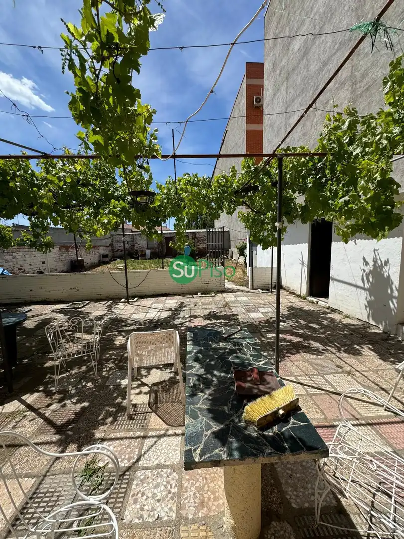 Casa adosada en venta en Avenida Rufino Rubio, 9, Yeles