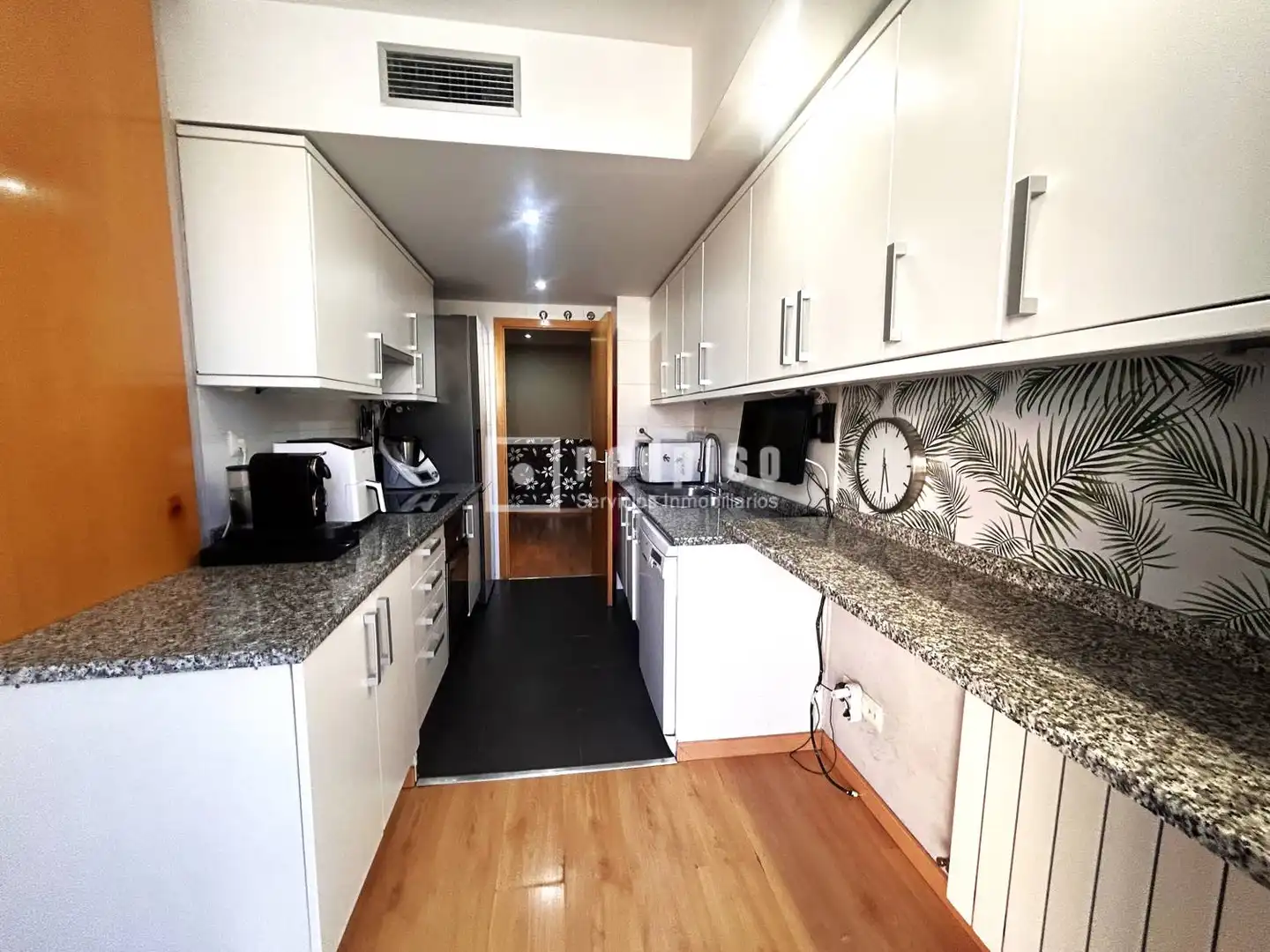 Kitchen of Flat for sale in Parla  with Air Conditioner, Heating and Private garden