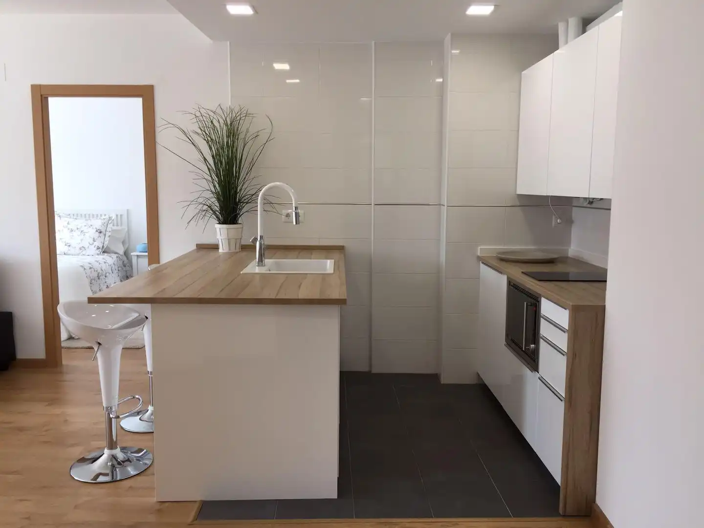 Flat with pool for sale in Barrio la Somadilla 28, imagen 6