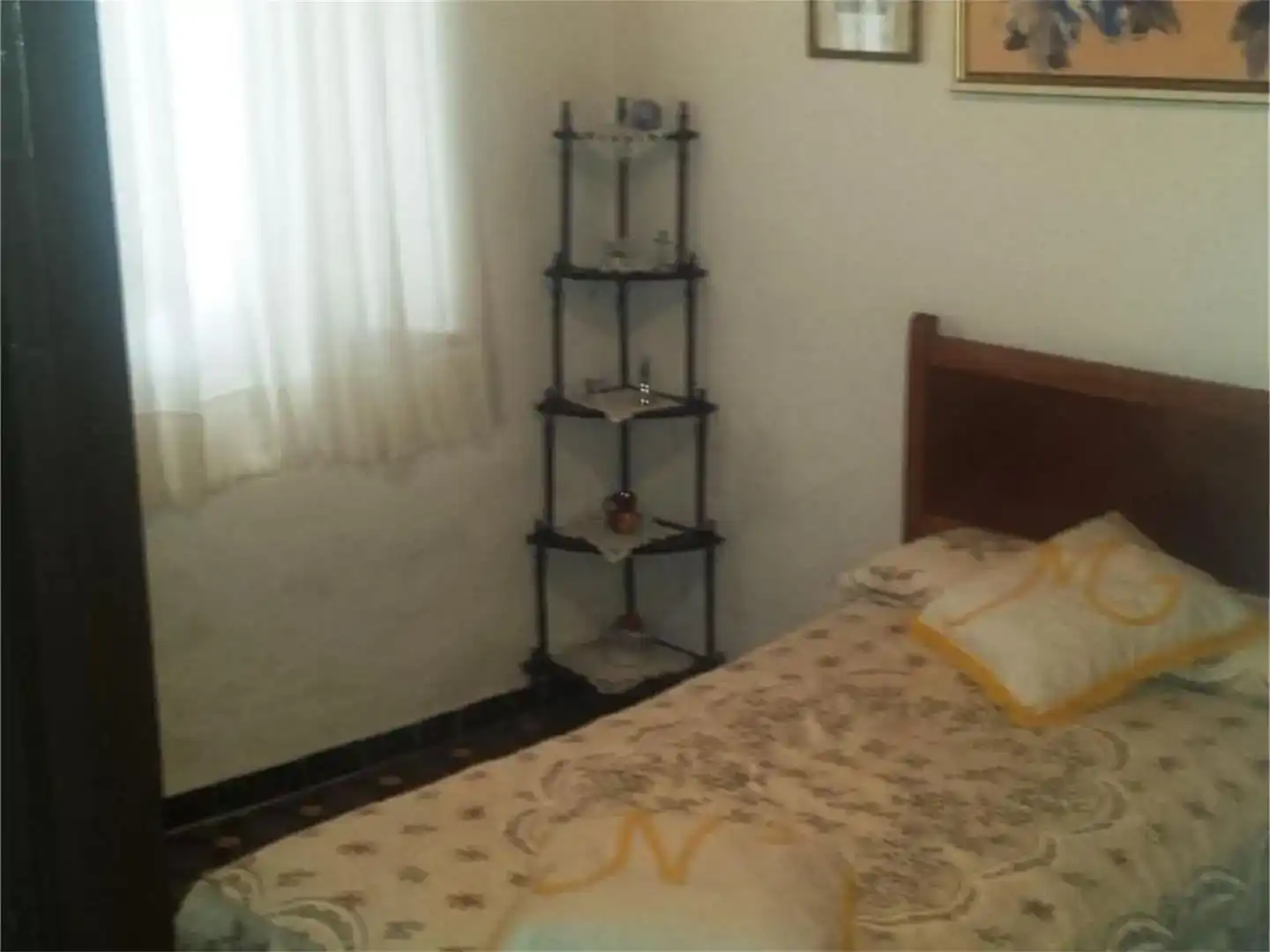 Habitación de Casa adosada en venta en Santa Bárbara de Casa, Huelva