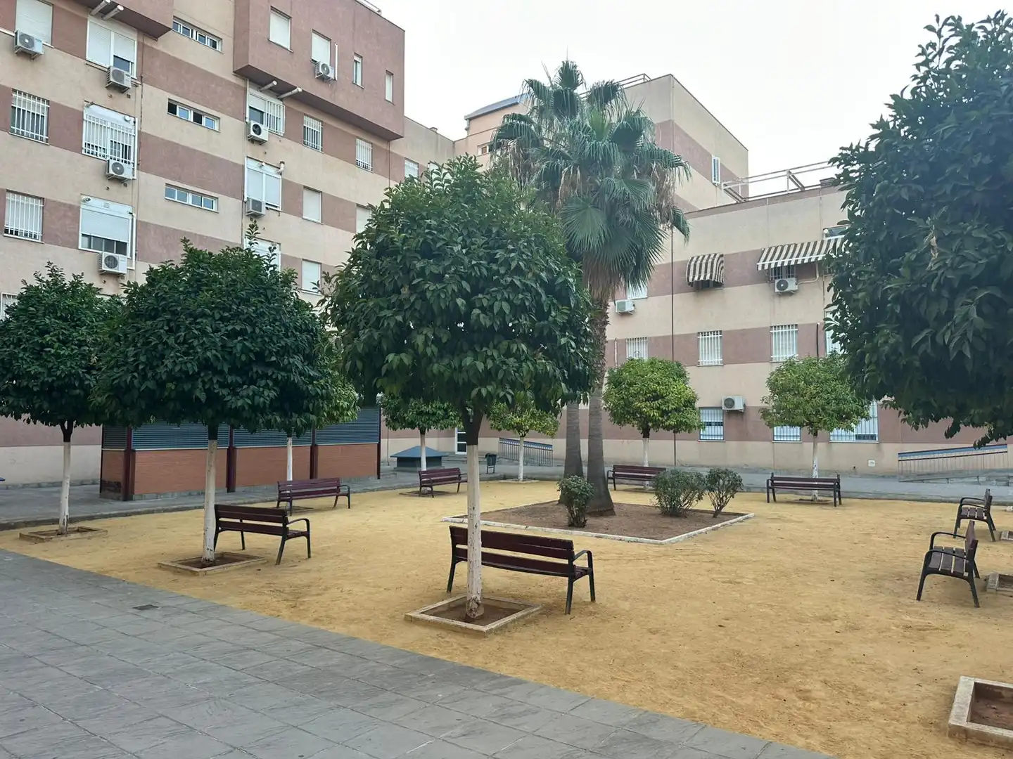 Vista exterior de Piso en venta en Sevilla con Aire acondicionado, Jardín privado y Terraza