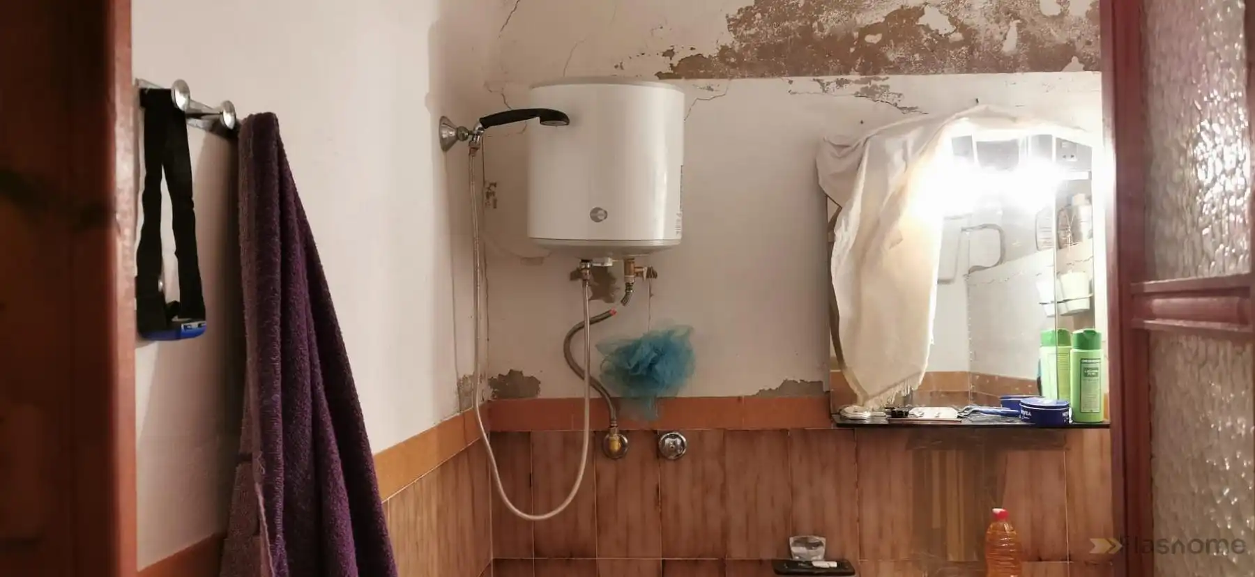 Bathroom of Houses for sale in Chelva, Valencia