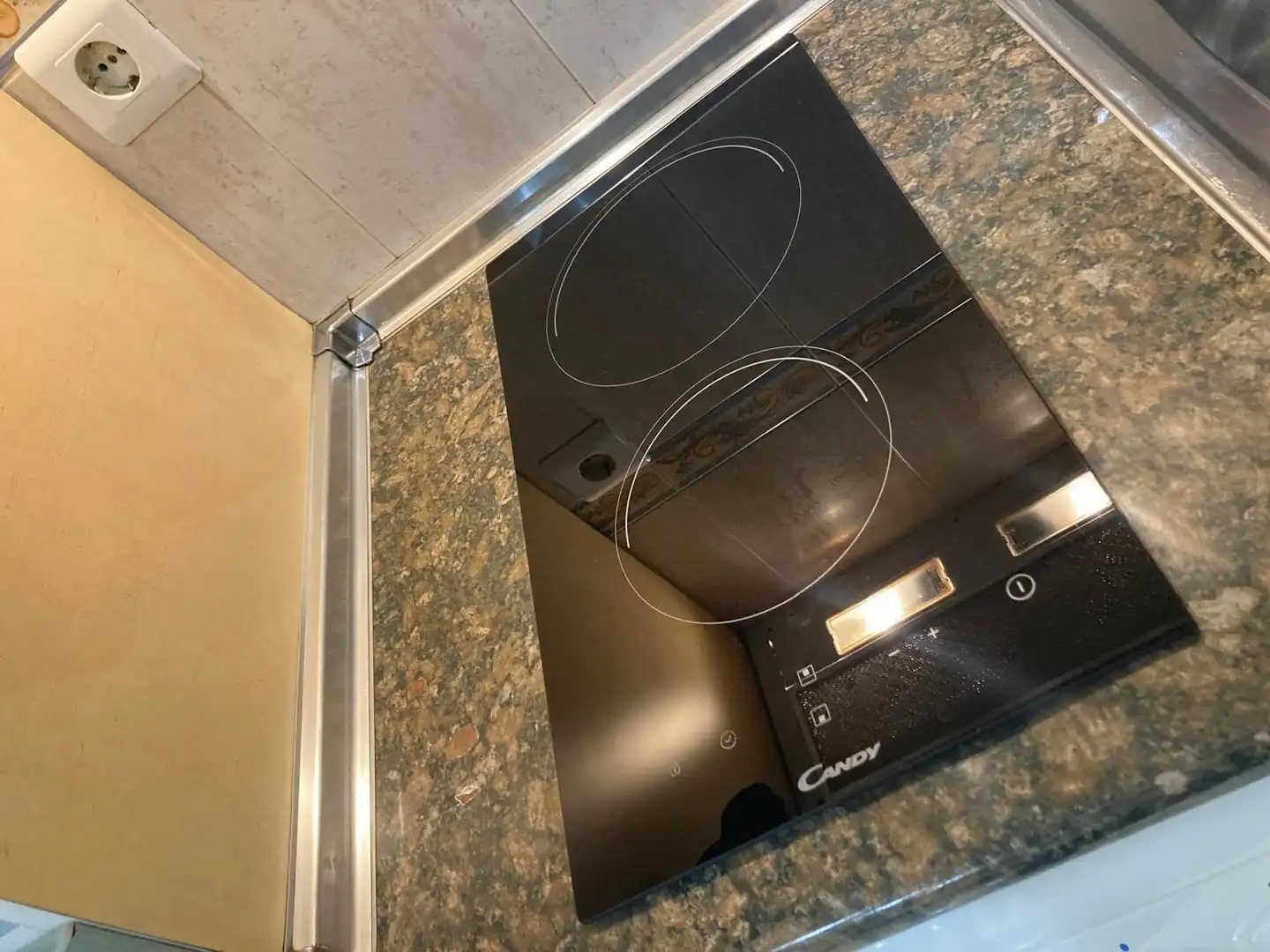Cocina de Estudio de alquiler en Benalmádena con Piscina comunitaria