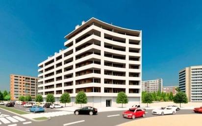 Exterior view of Flat for sale in León Capital   with Heating, Terrace and Storage room