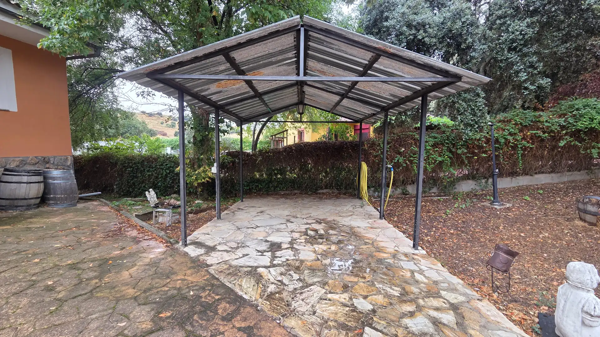 Parking de Casa o chalet en venta en Maello con Calefacción, Jardín privado y Terraza