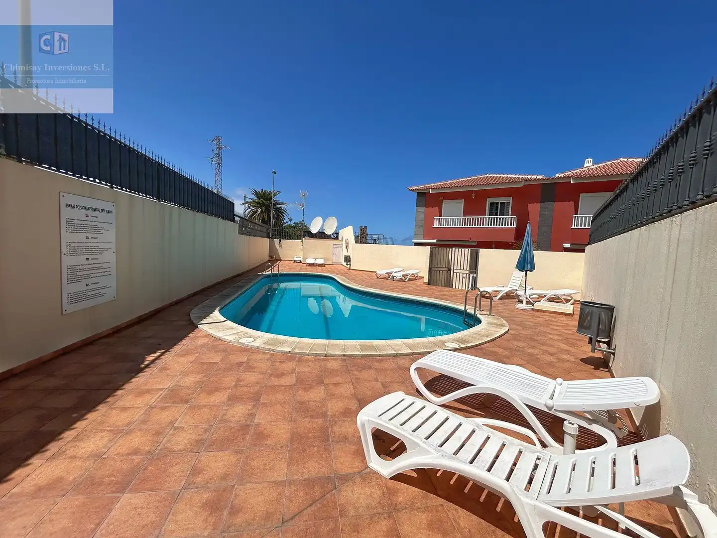 Piscina de Casa adosada en venda en Santa Úrsula amb Terrassa, Traster i Piscina