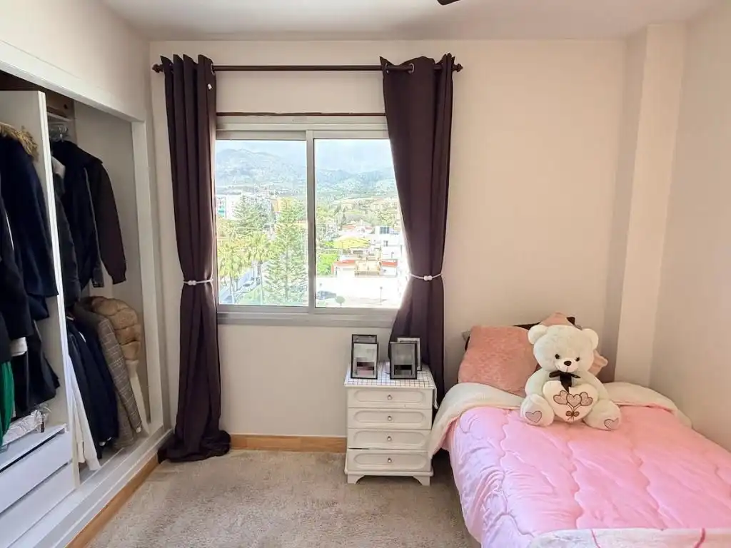 Dormitori de Apartament en venda en Benalmádena amb Aire condicionat, Calefacció i Parquet