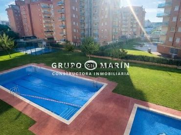 Appartamento con ascensore in vendita a Avinguda Colom