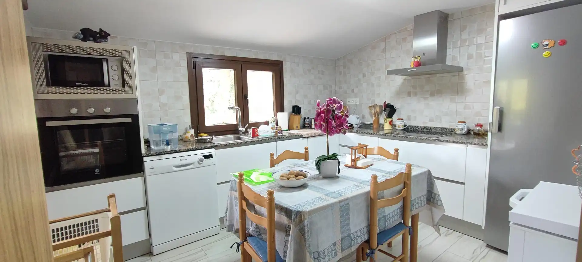 Cocina de Casa o chalet en venta en Llanes con Calefacción, Jardín privado y Terraza