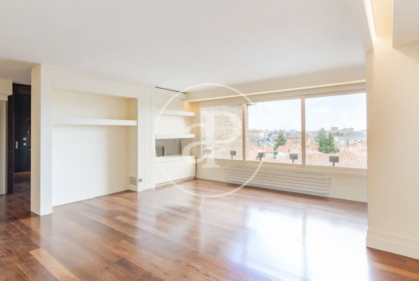 Sala de estar de Piso de alquiler en Madrid con Aire acondicionado, Calefacción y Jardín privado