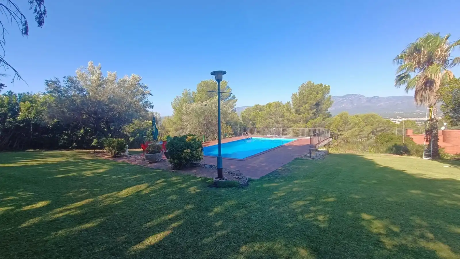 Piscina de Casa o xalet en venda en Tortosa amb Aire condicionat, Calefacció i Jardí privat
