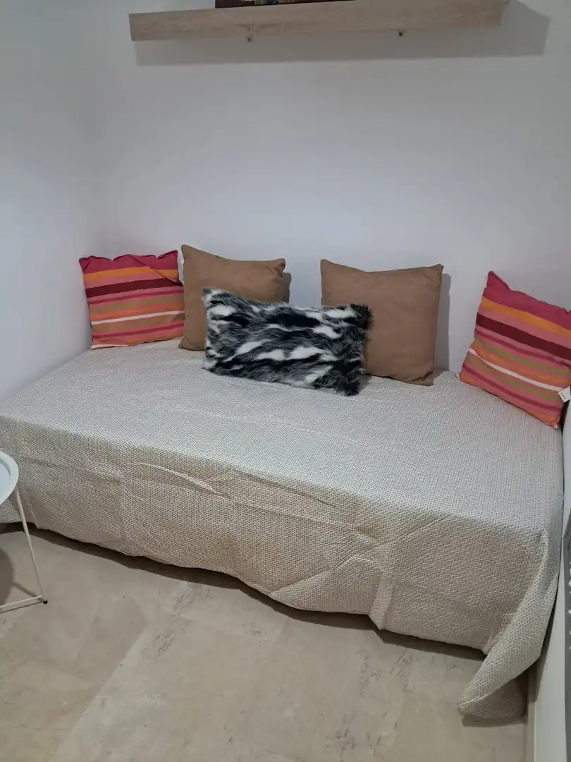 Schlafzimmer von Wohnung zur Miete in  Córdoba Capital mit Klimaanlage und Balkon