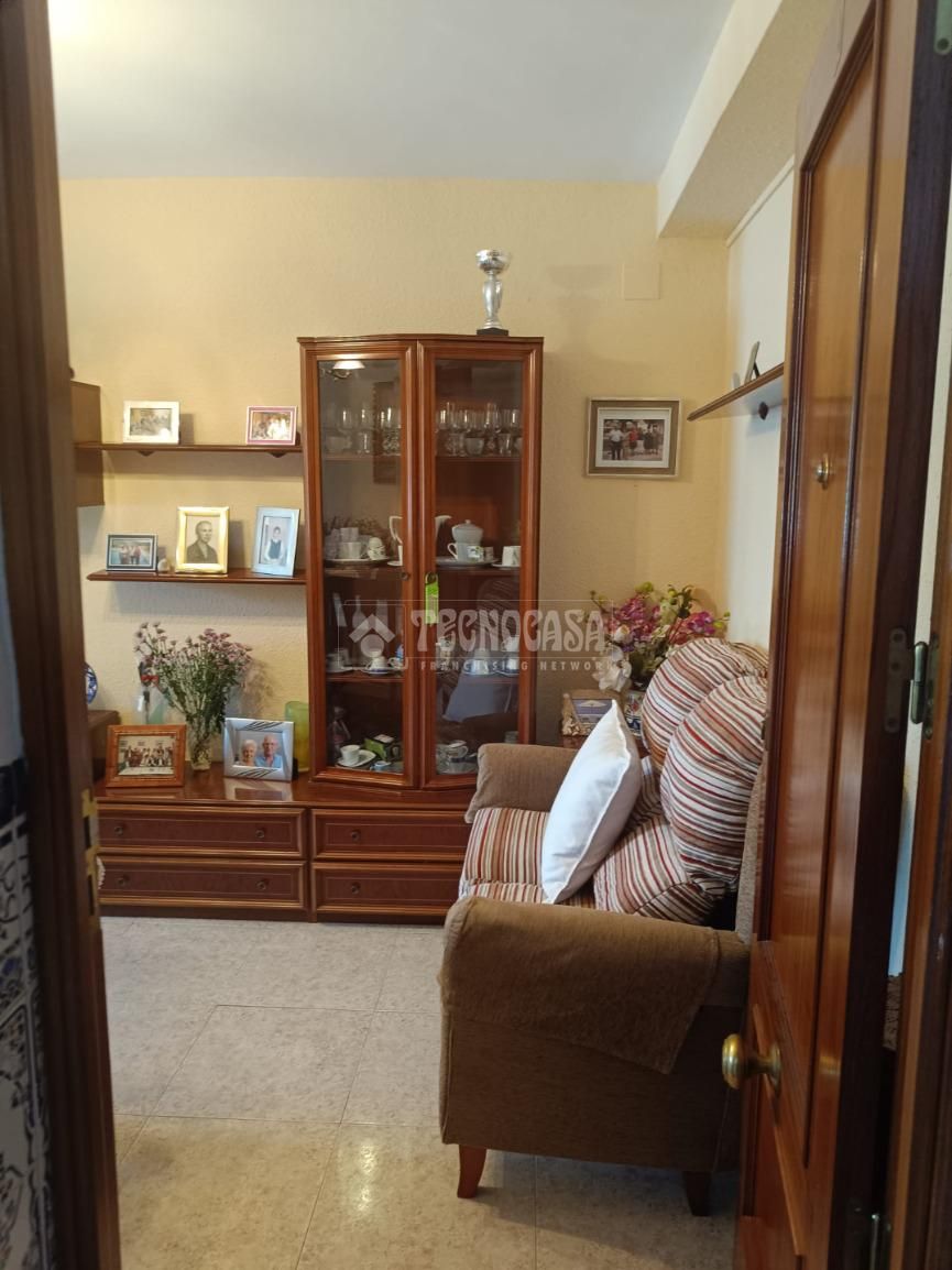 Flat for sale in Av de Andalucía, Cabra