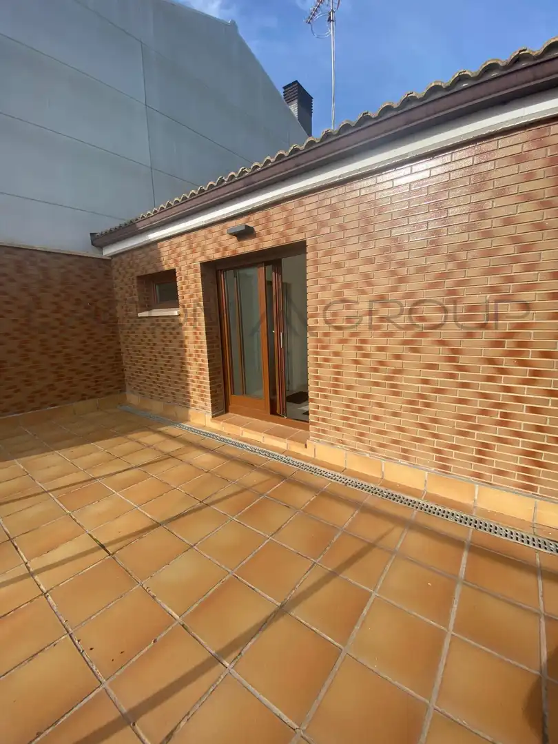 Vista exterior de Casa o chalet en venta en Torrefarrera con Jardín privado