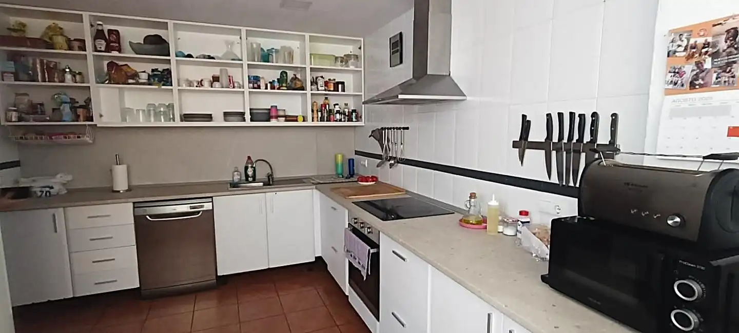Casa aparellada amb jardí en venda a Coloma, imagen 12