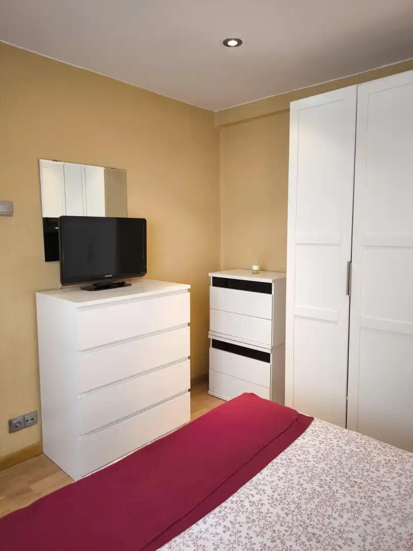 Bedroom of Flat for rent in Oviedo   with Heating and Furnished