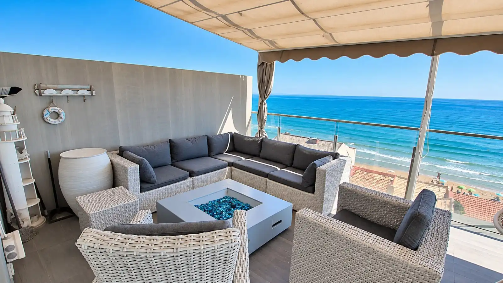 Ático con piscina en venta en Guardamar Playa, imagen 2