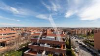 Exterior view of Flat for sale in Boadilla del Monte  with Air Conditioner and Terrace