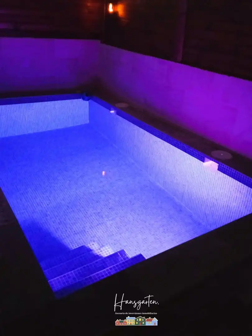 Piscina de Dúplex en venda en San Bartolomé de Tirajana amb Aire condicionat, Terrassa i Traster