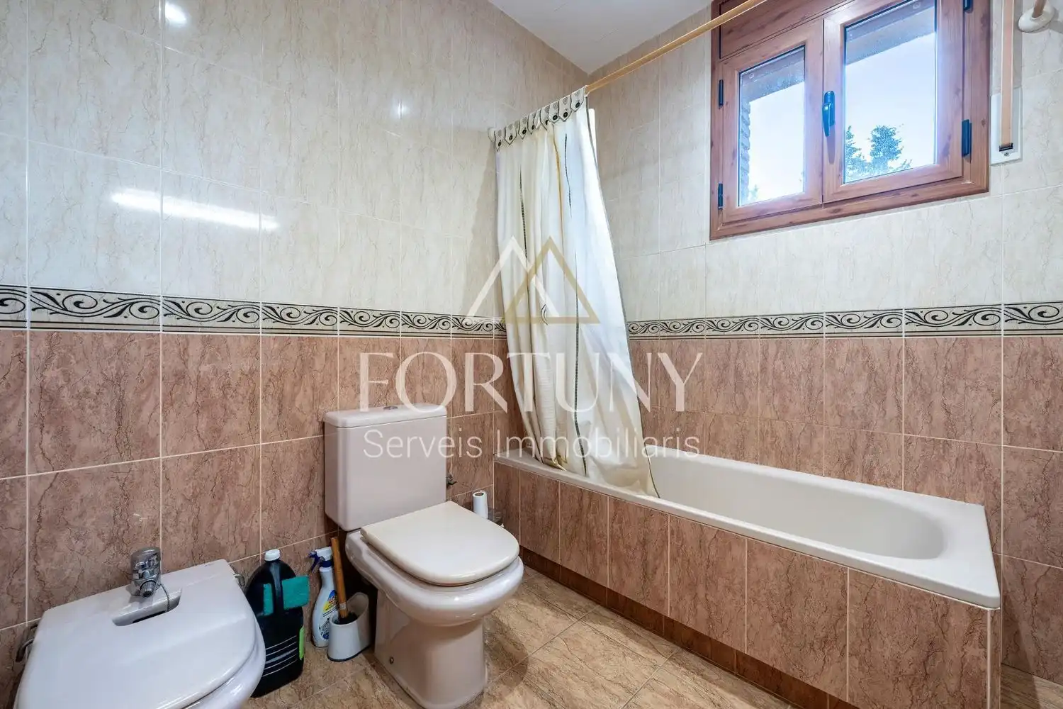 House with pool for sale in de Montclar, imagen 11