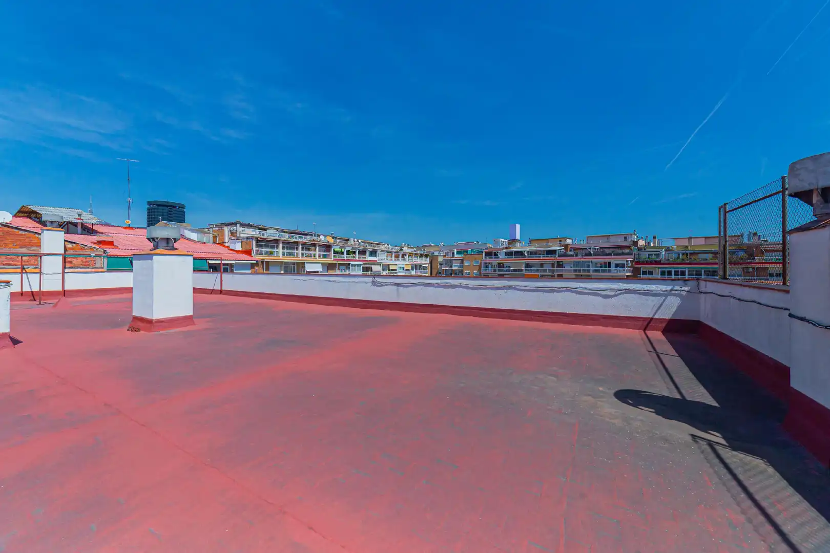 Terraza de Apartamento en venta en Barcelona con Calefacción y Parquet