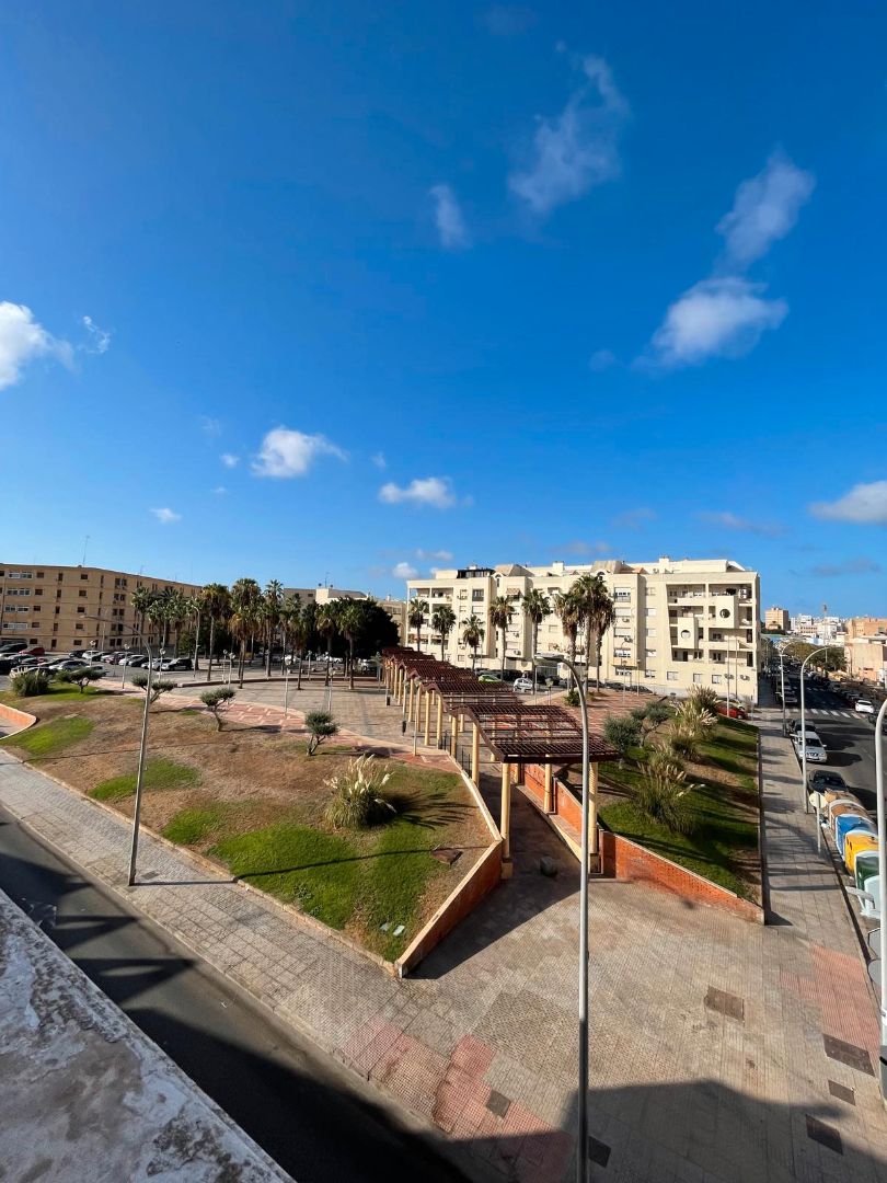 Exterior view of Attic for sale in  Melilla Capital