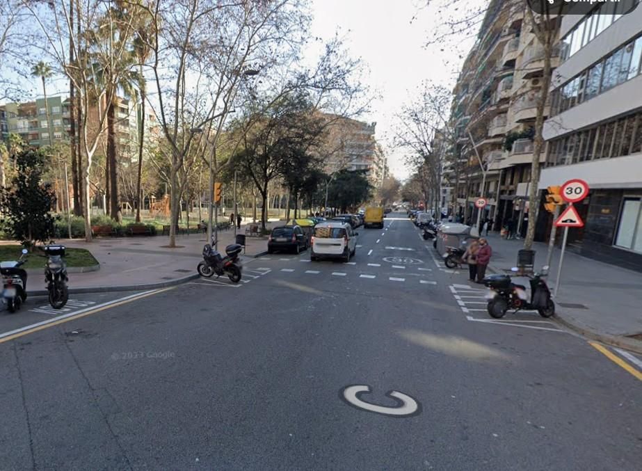 Vista exterior de Ático en venta en  Barcelona Capital con Aire acondicionado, Calefacción y Terraza