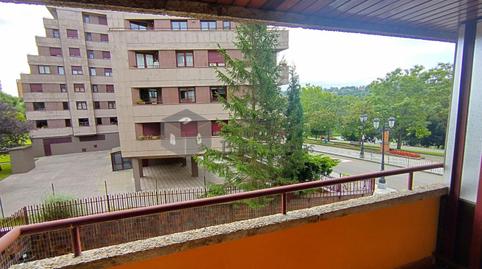 Foto 3 de Piso de alquiler en De Pedro Masaveu, Auditorio - Seminario - Parque de Invierno, Asturias