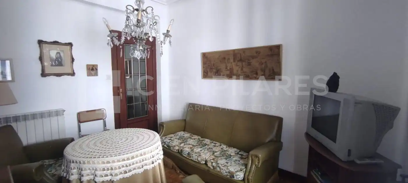 Living room of Flat for sale in  Logroño