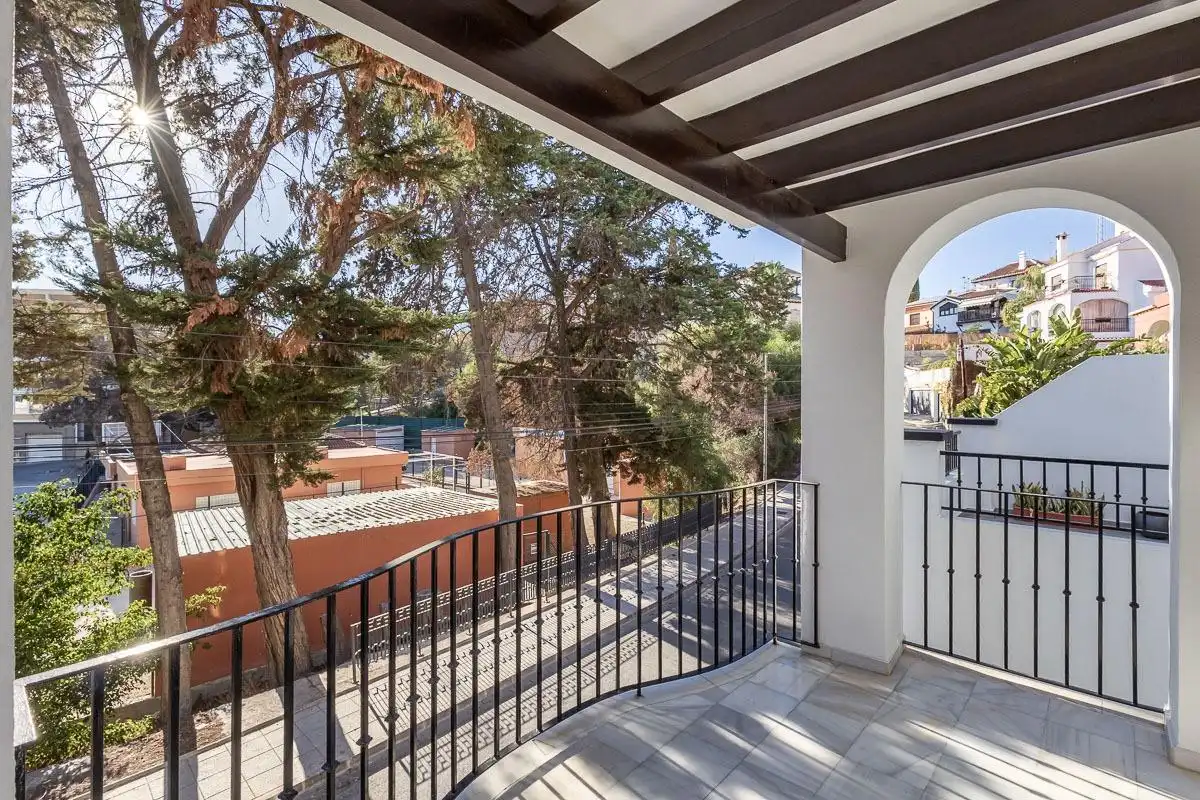 Terraza de Casa adosada en venta en Motril con Terraza y Alarma