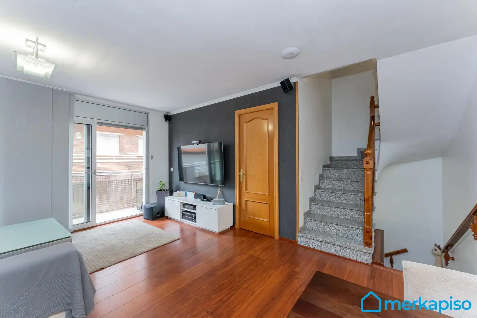 Sala de estar de Casa adosada en venta en Viladecans con Aire acondicionado, Terraza y Balcón