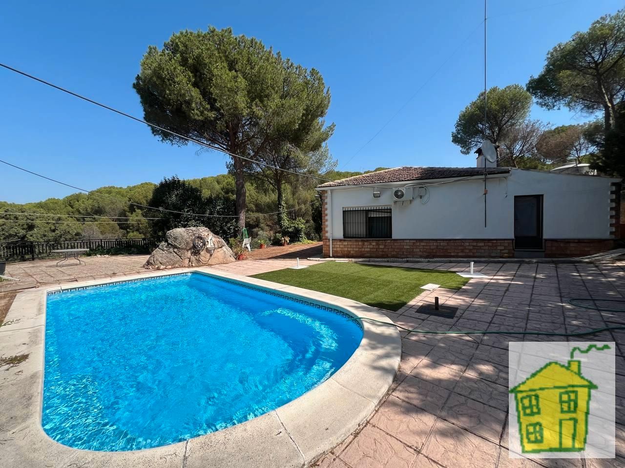 Swimming pool of Land for sale in Andújar