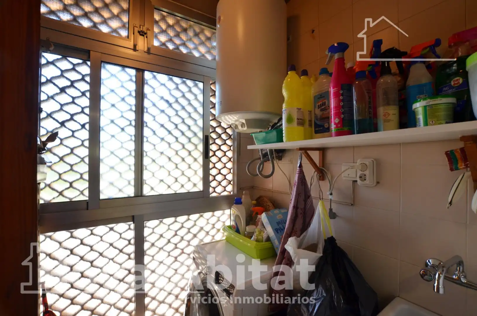 Cuina de Casa adosada en venda en Sant Joan d'Alacant amb Aire condicionat, Calefacció i Jardí privat