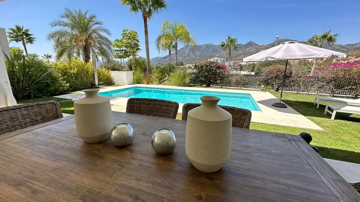 Chalet con piscina en venta en golf rio real, imagen 16