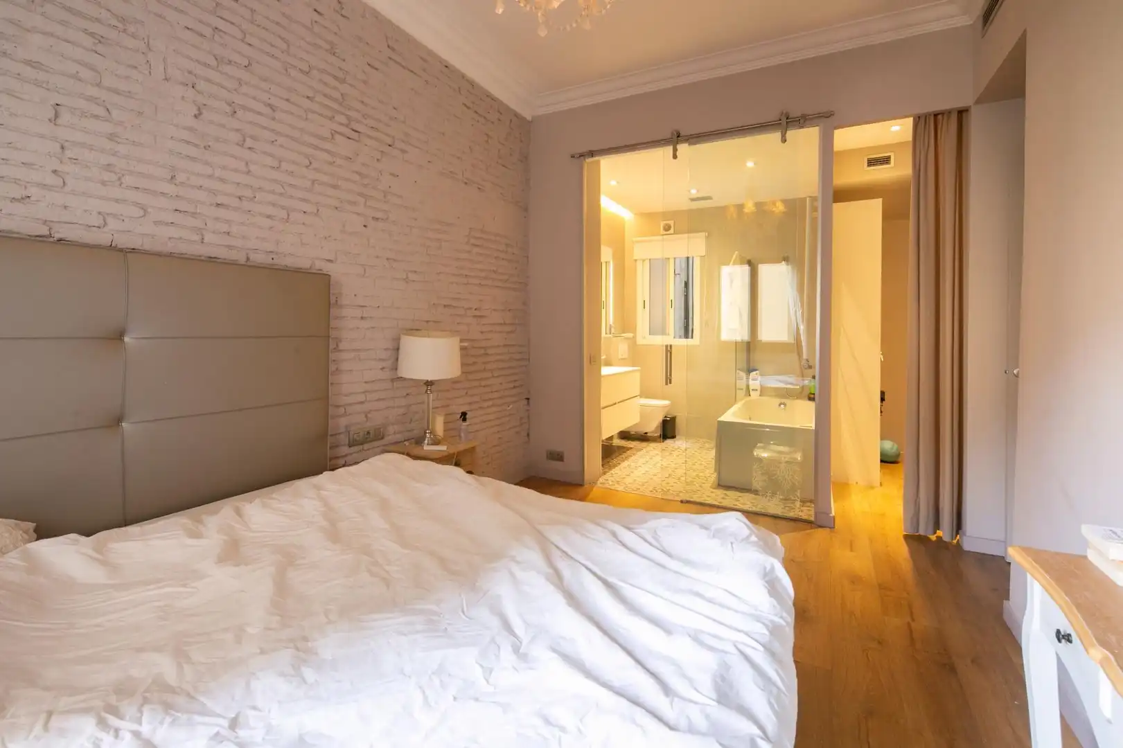 Habitación de Piso de alquiler en Barcelona con Calefacción, Parquet y Amueblado