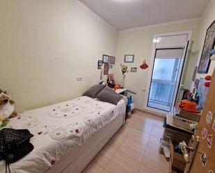 Dormitori de Pis per a compartir en Sabadell amb Calefacció i Balcó