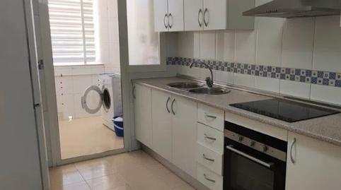 Foto 3 de Piso de alquiler en Calle Franz Kafka, El Tejar - Hacienda Bizcochero, Málaga