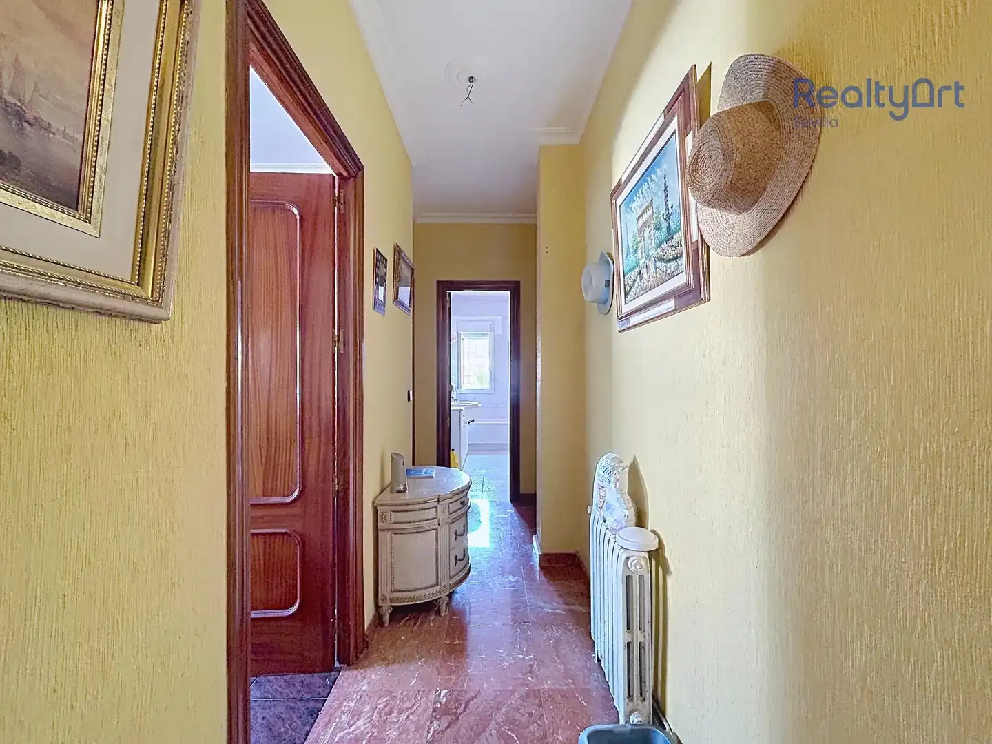 Houses for sale in Alcalá de Guadaira  with Air Conditioner, Heating and Private garden