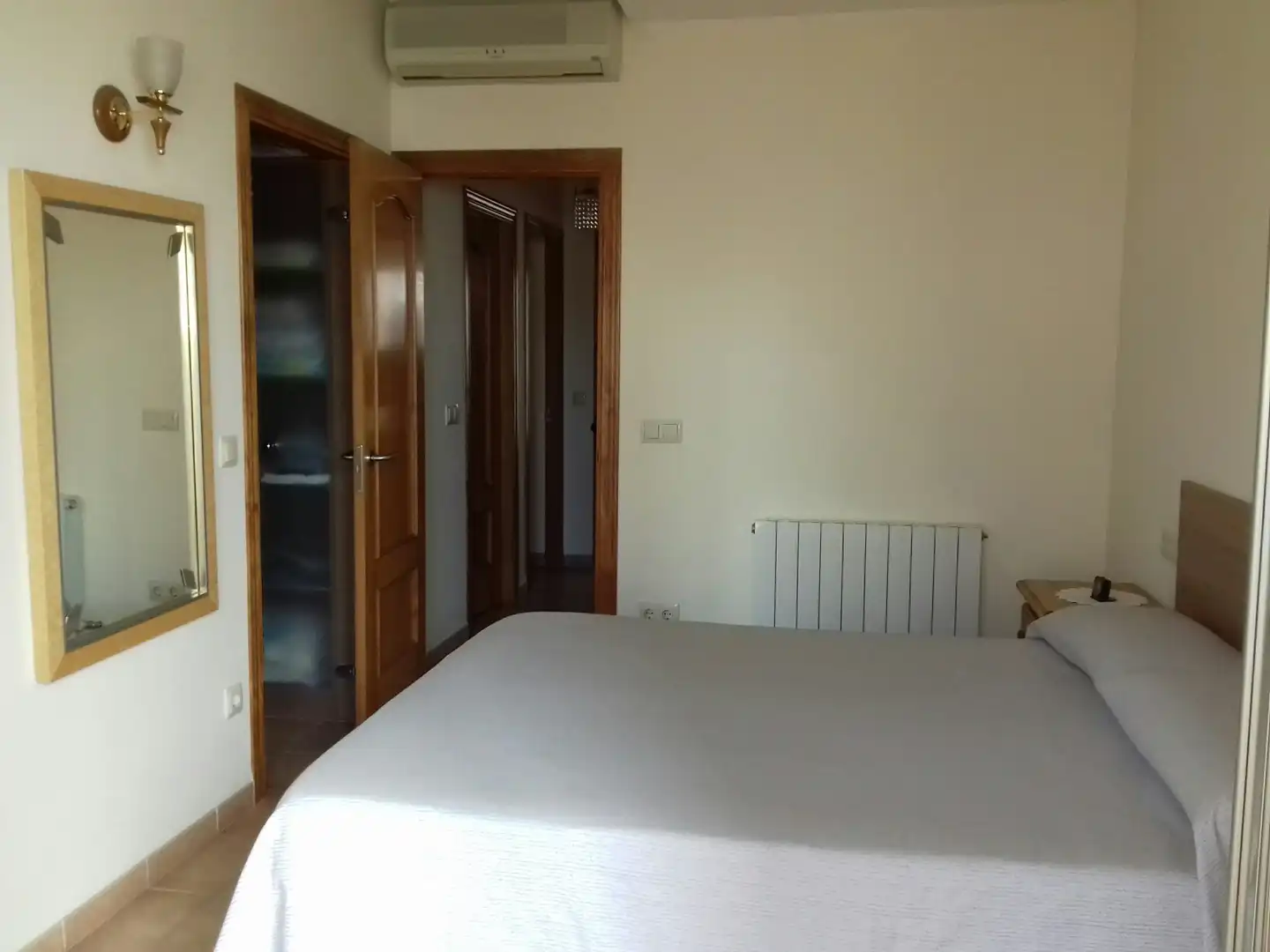 Dormitori de Casa adosada en venda en Palamós amb Aire condicionat, Calefacció i Terrassa