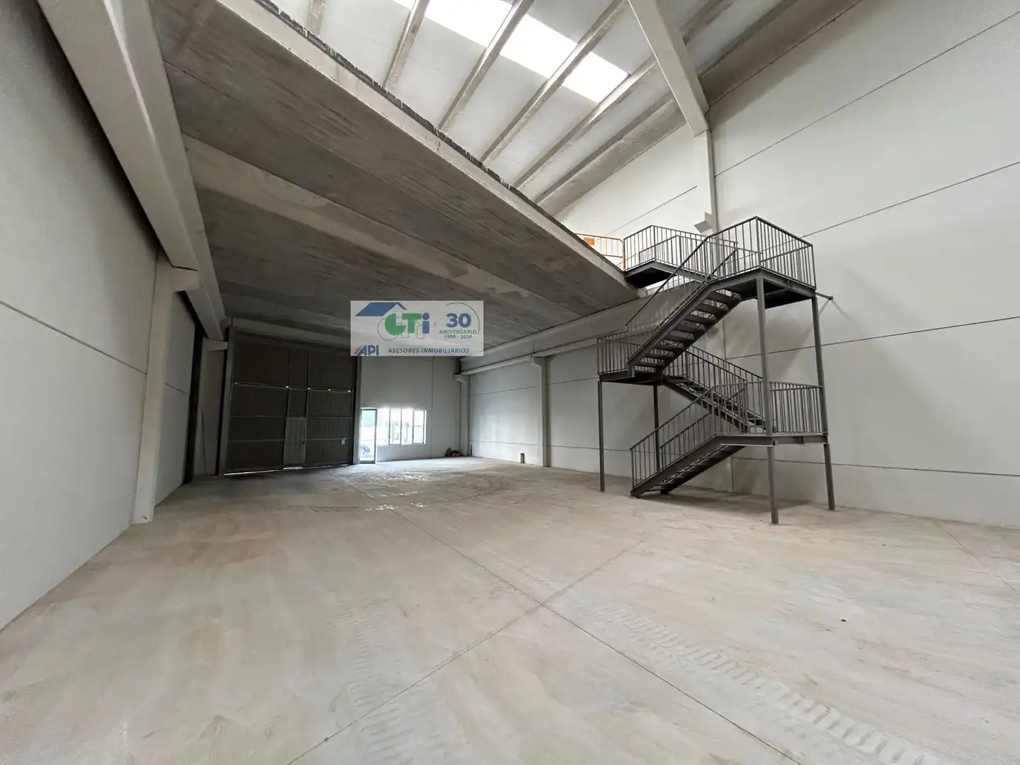 Industrial building for sale in PARQUE EMPRESARIAL MIRAFLORES, imagen 3