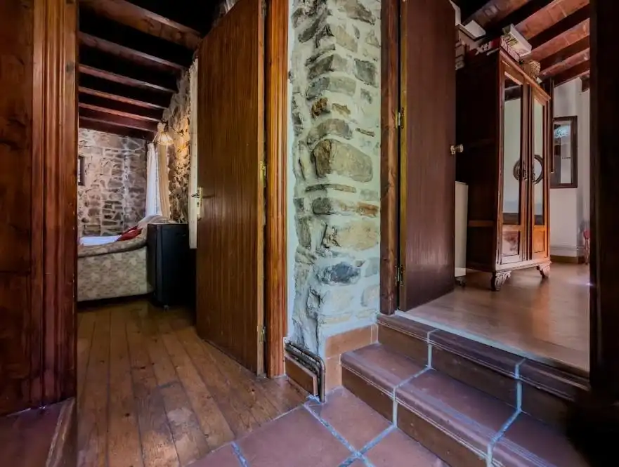 Casa o chalet en venta en Pesaguero con Calefacción, Terraza y Amueblado