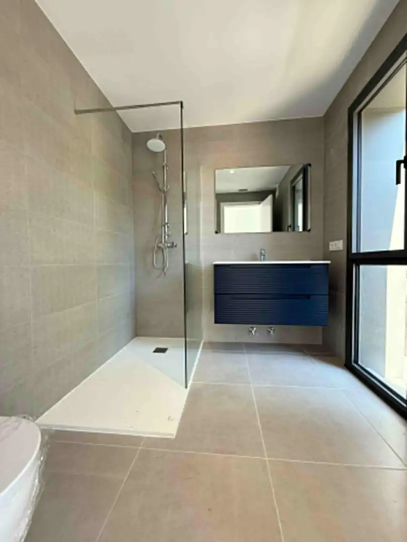 Baño de Casa o chalet en venta en Llançà con Aire acondicionado, Calefacción y Jardín privado