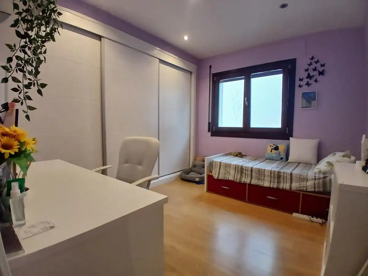 Habitación de Casa o chalet en venta en Fuengirola con Aire acondicionado, Jardín privado y Terraza