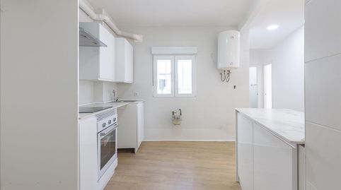 Foto 2 de Piso en venta en Alcala, Pueblo Nuevo, Madrid Capital