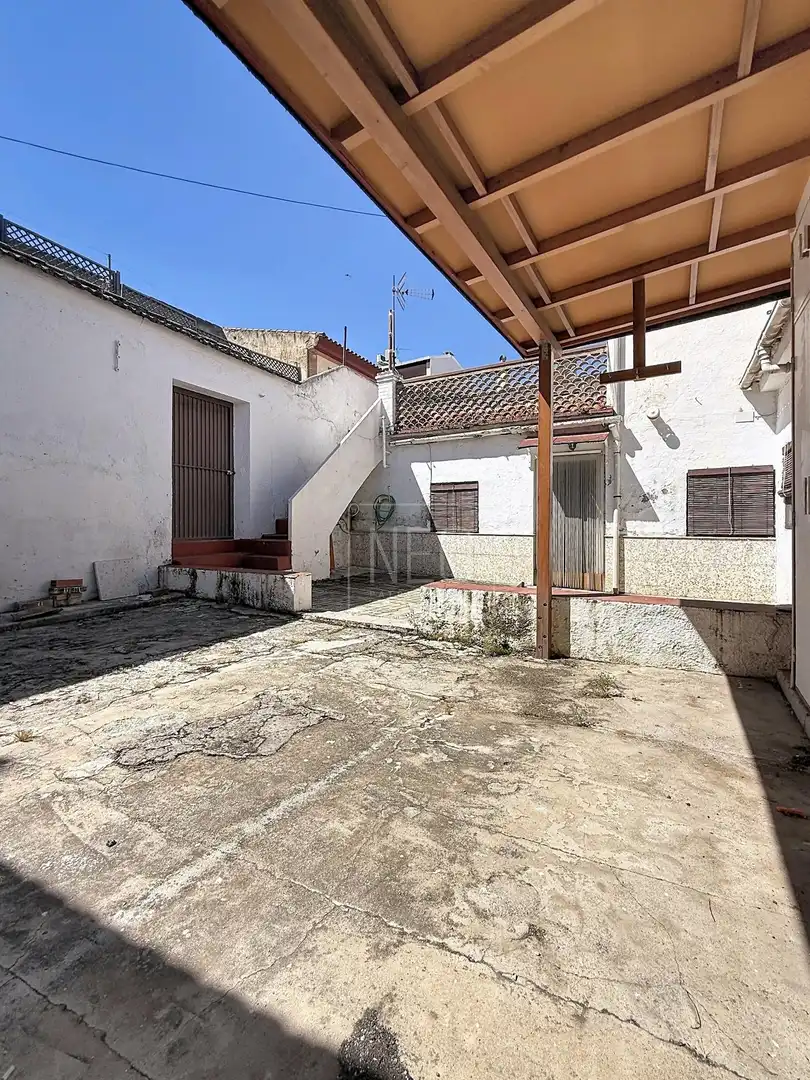 Vista exterior de Casa adosada en venta en Granada con Terraza y Trastero
